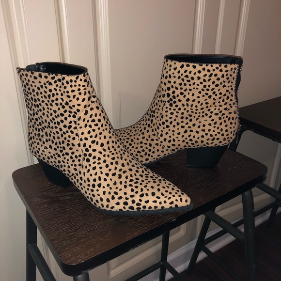 Qupid Shoes Womens Leopard Booties Poshmark